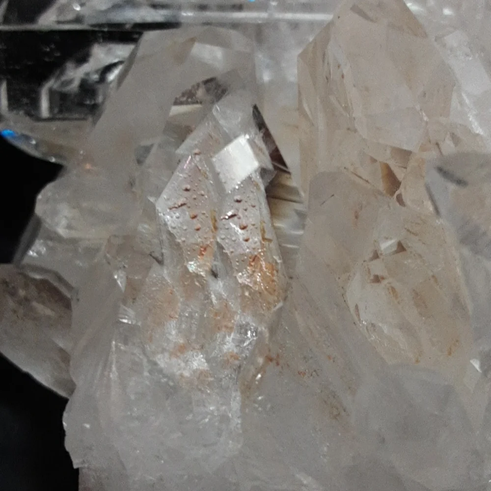 Quartz Crystal Cluster - Picture 8 of 9
